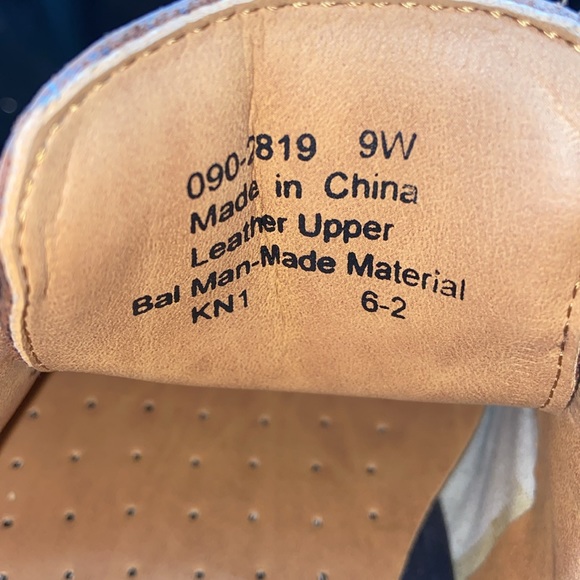 Dockers Men’s Shoes 9W Brown Leather Oxfords - Picture 7 of 8